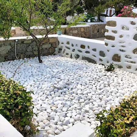 Eleven Apartment Mykonos Town